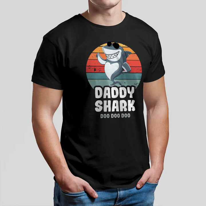 Daddy shark (doo doo doo) - pánské tričko s potiskem