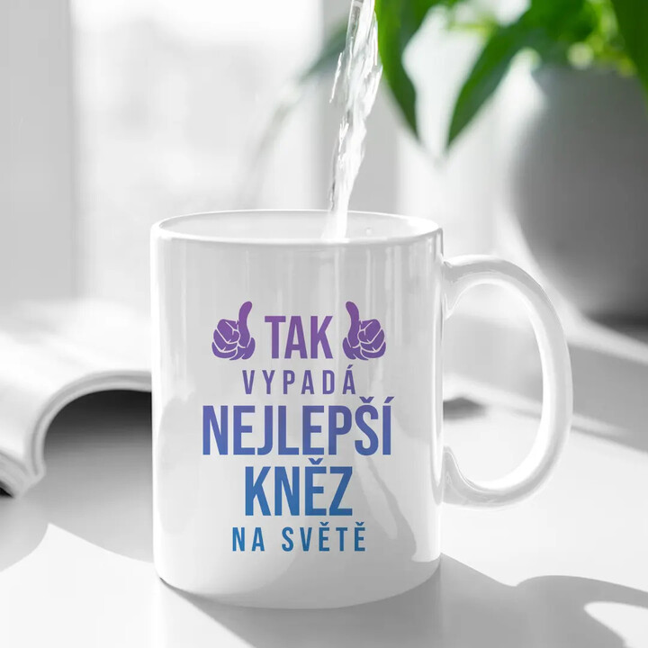 Tak vypadá nejlepší kněz na světě - hrnek s potiskem