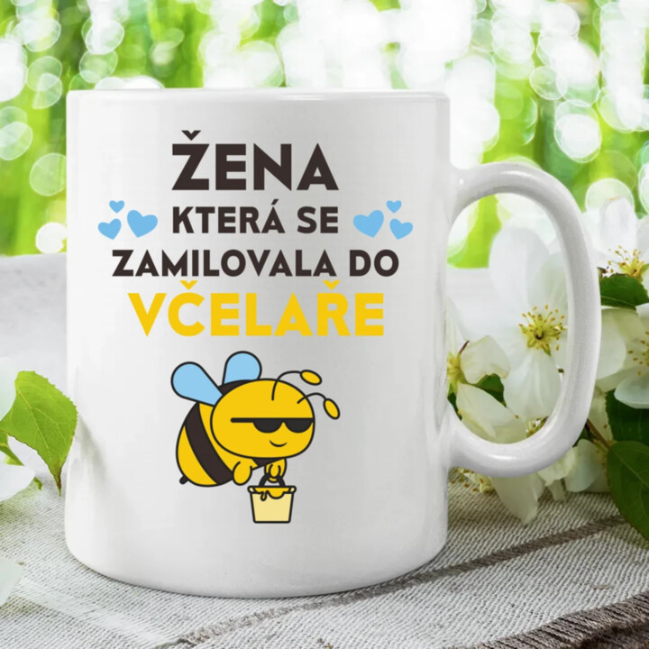 Žena, která se zamilovala do včelaře - hrnek s potiskem