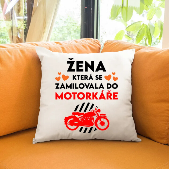 Žena, která se zamilovala do motorkáře - polštář s potiskem