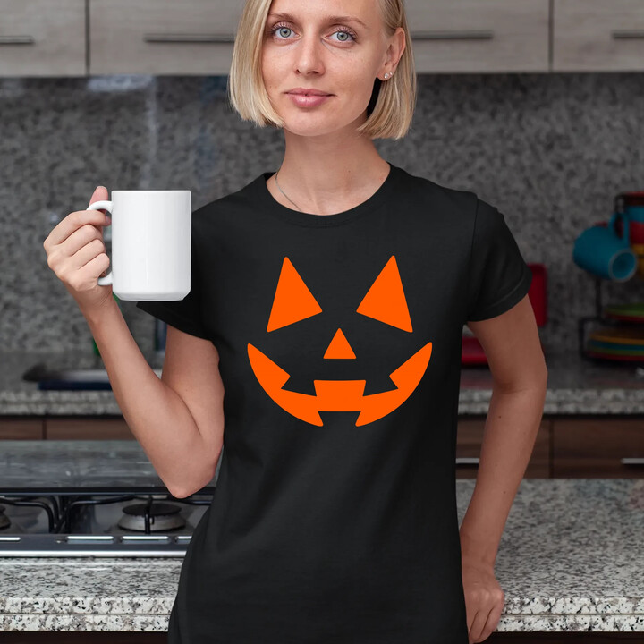 Halloween  - dámské tričko s potiskem