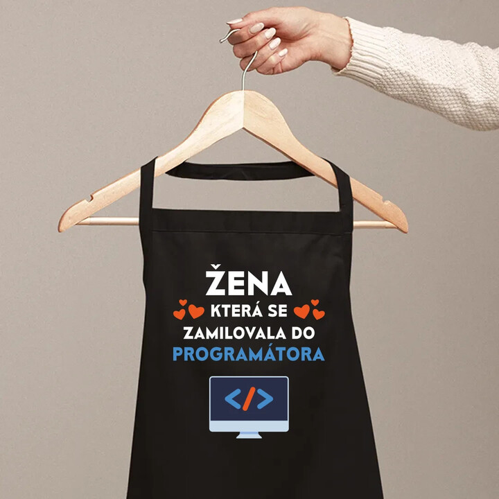 Žena, která se zamilovala do programátora - zástěra s potiskem
