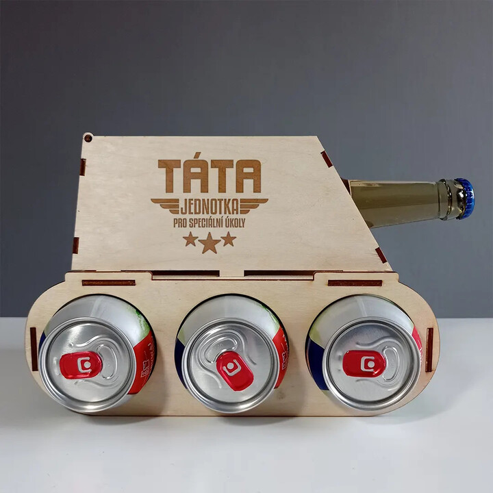 Táta - jednotka pro speciální úkoly - tank na pivo
