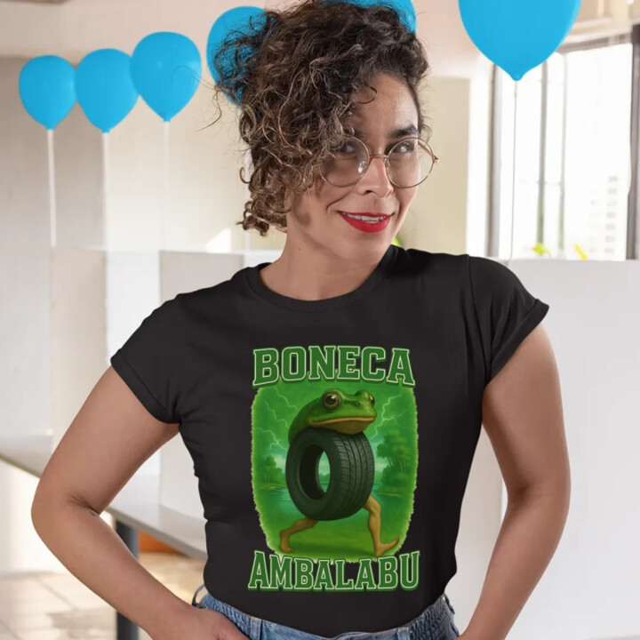 Boneca ambalabu - Italian brainrot  - dámské tričko s potiskem