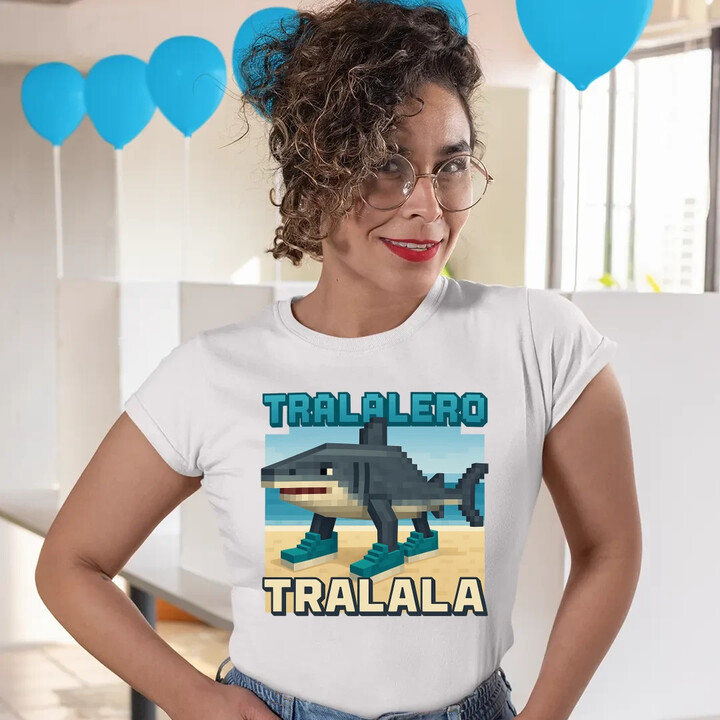 Tralalero Tralala - Italian Brainrot pro fanoušky Minecraftu  - dámské tričko s potiskem