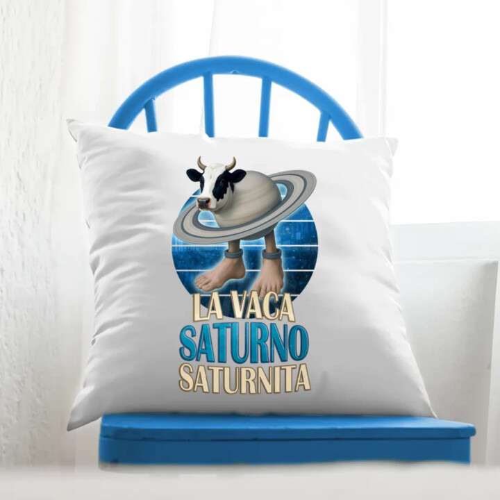 La Vaca Saturno Saturnita - Italian brainrot - kráva Saturn - polštář s potiskem