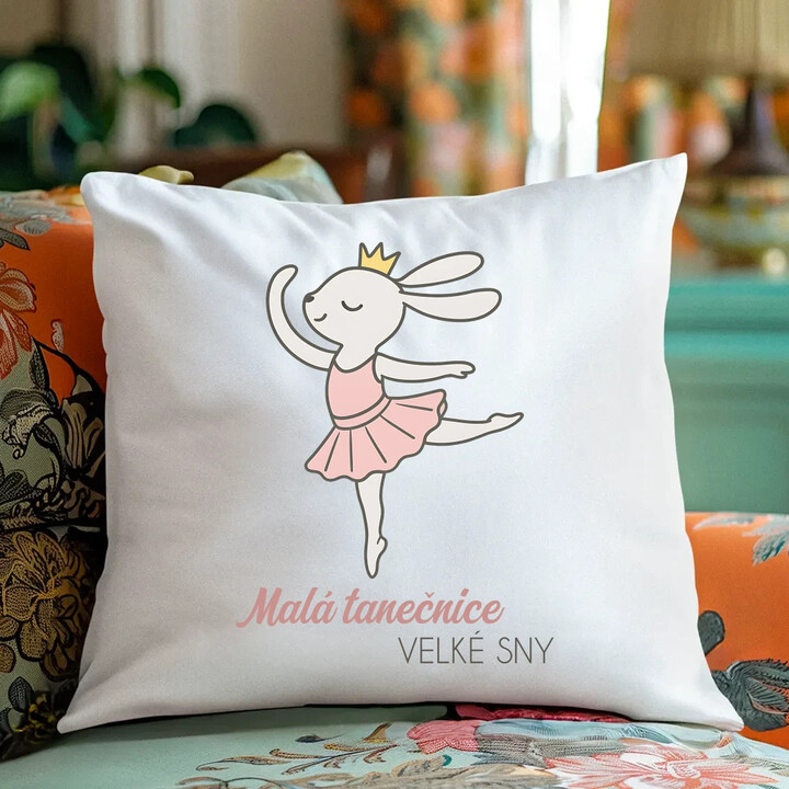 Malá tanečnice, velké sny - polštář s potiskem