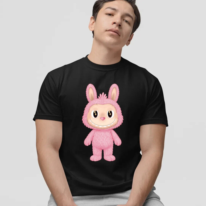 Plyšový Maskot Bubu Růžový - pánské tričko s potiskem pro fanoušky Labubu