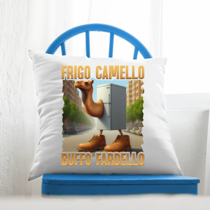 Frigo Camello Buffo Fardello - Italian Brainrot - velbloud lednička - polštář s potiskem