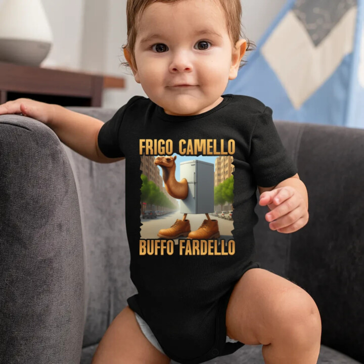Frigo Camello Buffo Fardello - Italian Brainrot - velbloud lednička - dětské body s potiskem