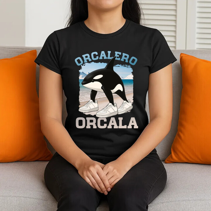 Orcalero Orcala - kosatka v botách - Italian Brainrot  - dámské tričko s potiskem