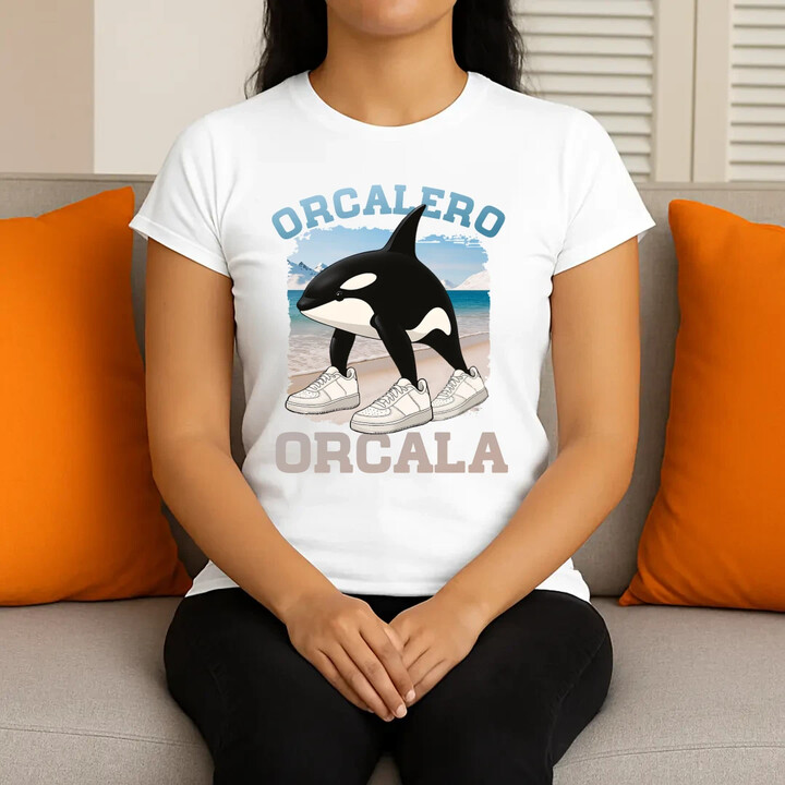 Orcalero Orcala - kosatka v botách - Italian Brainrot  - dámské tričko s potiskem