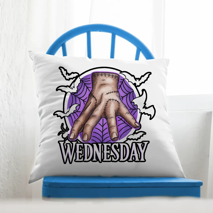 Wednesday - polštář s potiskem