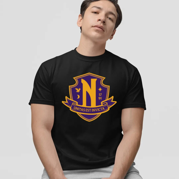 Unitas Est Invicta - Nevermore Academy - pánské tričko s potiskem