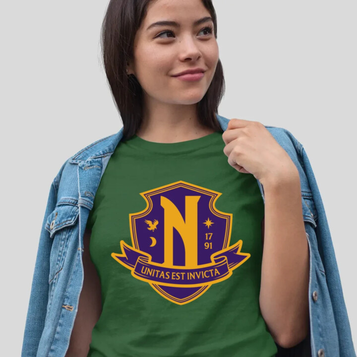 Unitas Est Invicta - Nevermore Academy  - dámské tričko s potiskem
