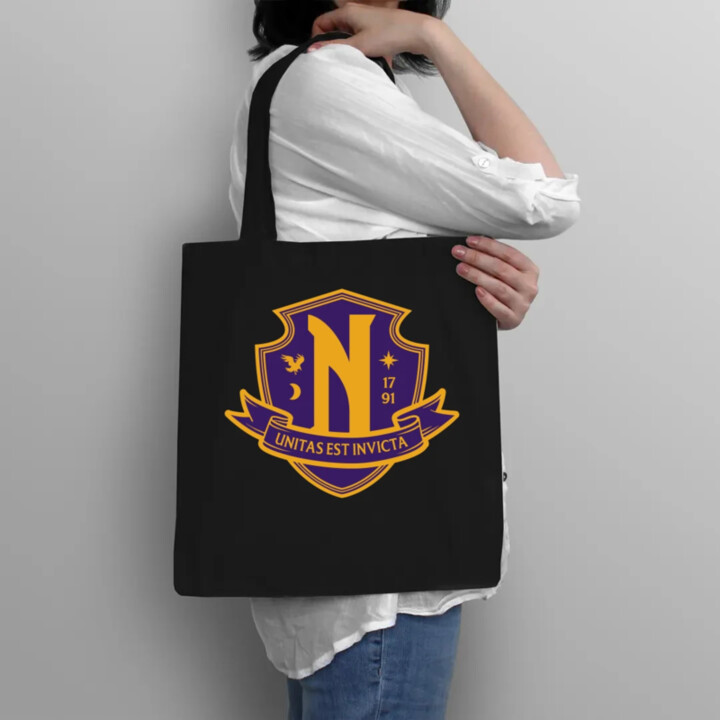 Unitas Est Invicta - Nevermore Academy - taška s potiskem