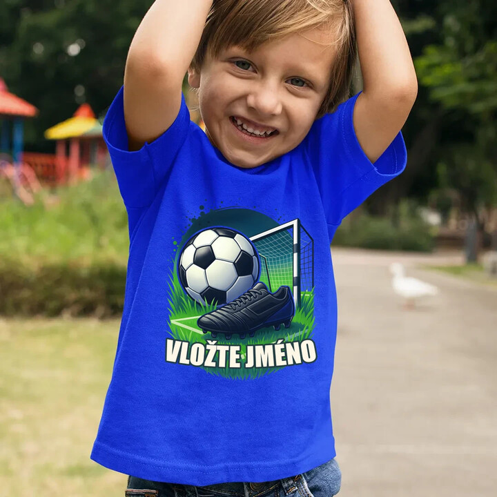 Fotbal (jméno) - míč a hřiště - dětské tričko s potiskem - personalizovaný produkt