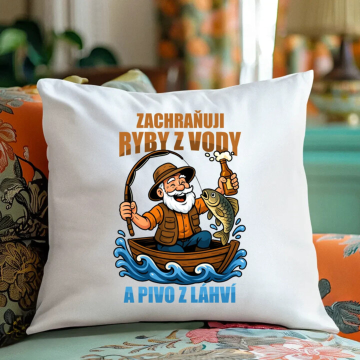 Zachraňuji ryby z vody a pivo z láhví v2 - polštář s potiskem