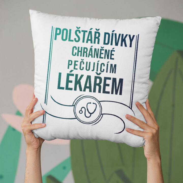 Polštář dívky chráněné pečujícím lékařem - polštář