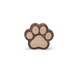 Kočičí tlapka - dřevěná brož s gravírováním
