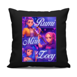 Rumi, Mira a Zoey - černý polštář s potiskem