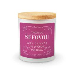 Takovou šéfovou aby člověk se svíčkou pohledal - vonná svíce s potiskem