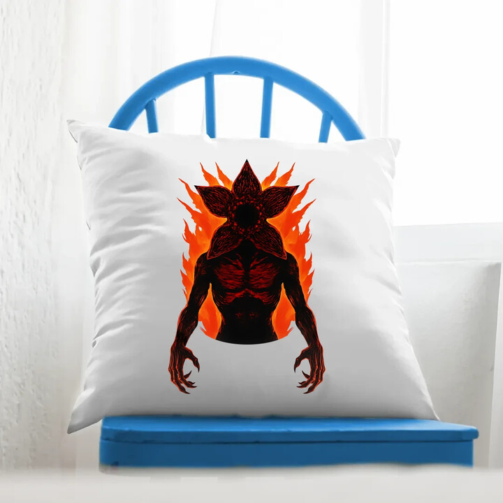 Demogorgon v2 - pro fanoušky seriálu Stranger Things - polštář s potiskem