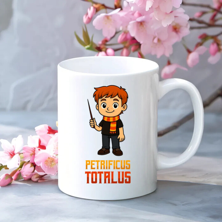 Petrificus Totalus - Ron Weasley - hrnek s potiskem pro fanoušky série Harry Potter