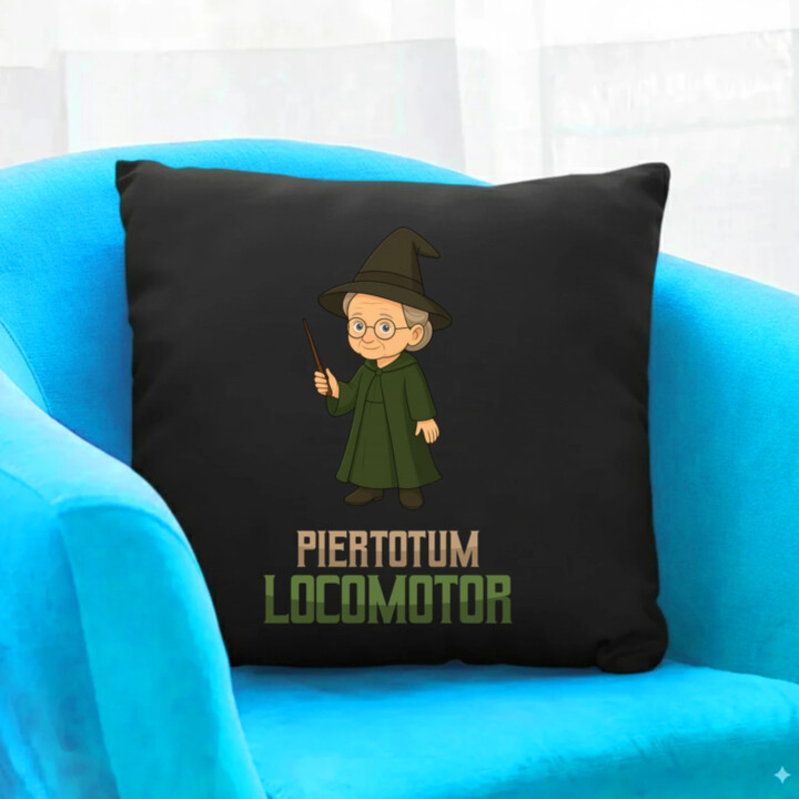 Piertotum Locomotor - Minerwa McGonagall - černý polštář s potiskem pro fanoušky série Harry Potter