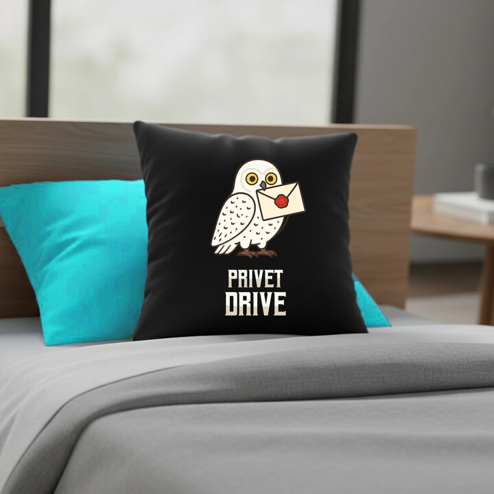 Privet Drive - Hedwiga - černý polštář s potiskem pro fanoušky série Harry Potter