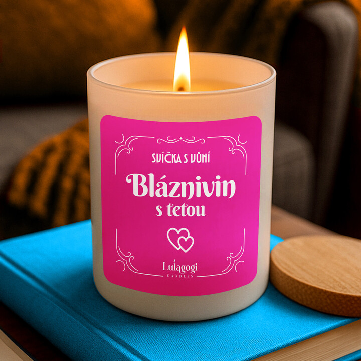 Svíčka s vůní bláznivin s tetou - vonná svíce s potiskem pro tetu