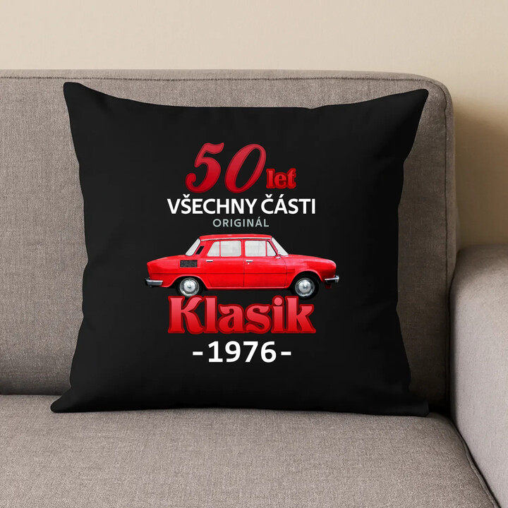 50 let - všechny části originál - Klasik 1976 - černý polštář s potiskem