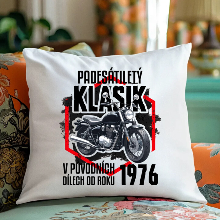 Padesátiletý klasik - v původních dílech od roku 1976 - polštář s potiskem