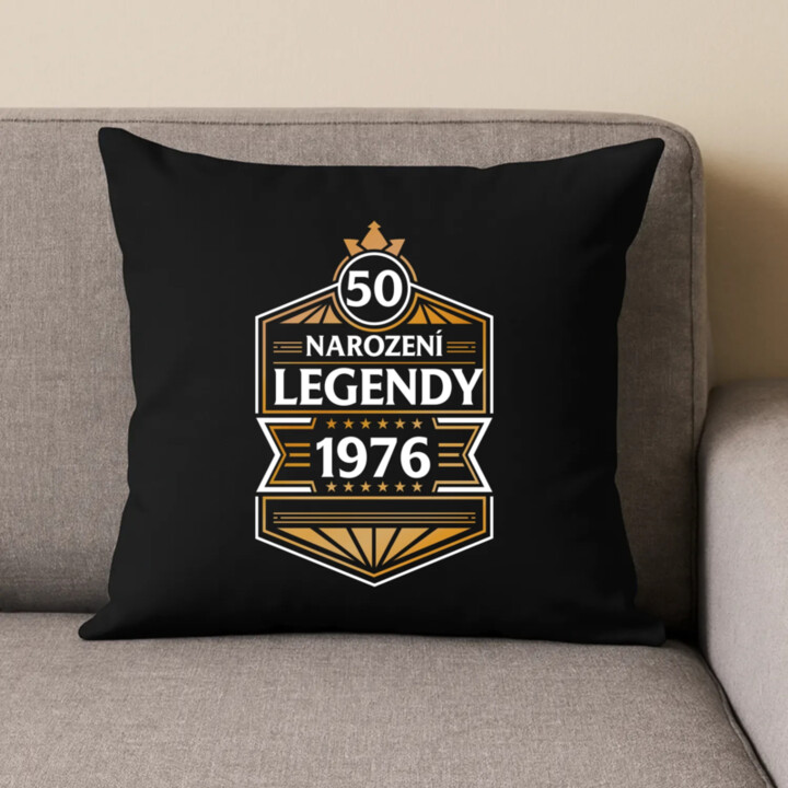 50 let - Narození legendy 1976 v2 - černý polštář s potiskem