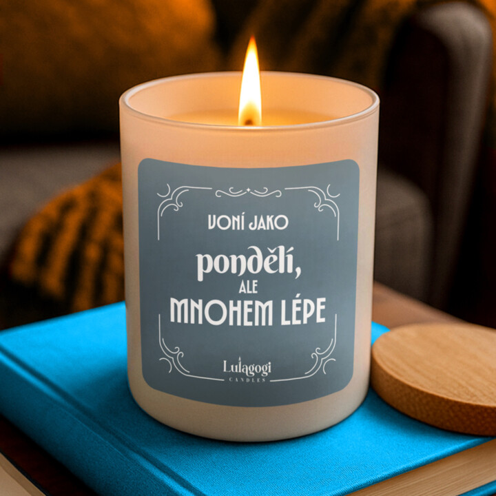 Voní jako pondělí, ale mnohem lépe – vonná svíčka jako dárek