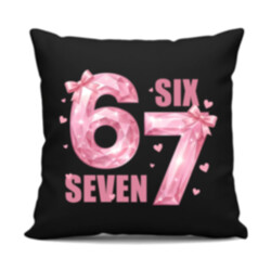 Six seven - 67 - růžová verze - černý polštář s potiskem