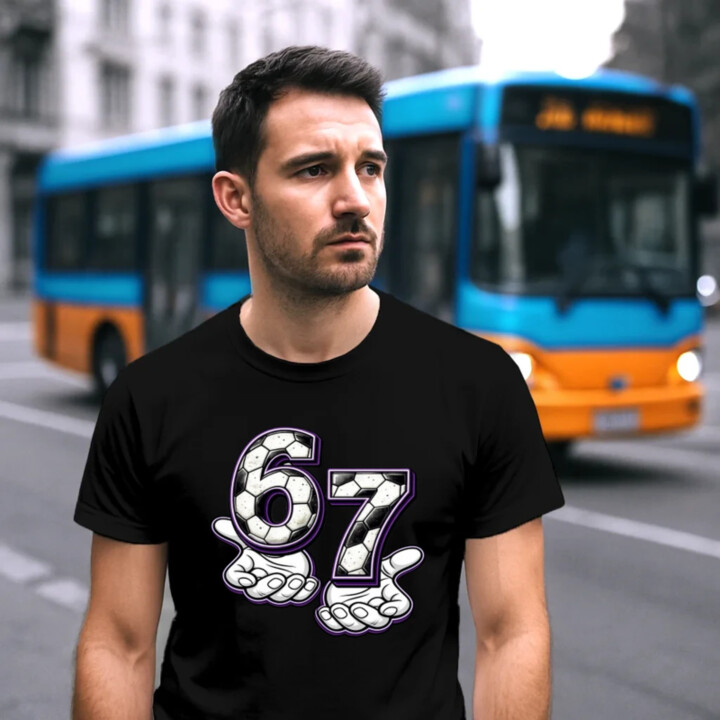 67 Football - pánské tričko s potiskem