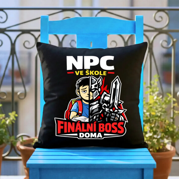 NPC ve škole, finální boss doma - černý polštář s potiskem