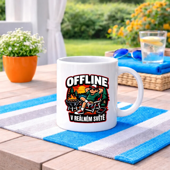 Offline v reálném světě - hrnek s potiskem