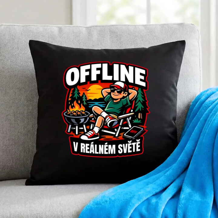Offline v reálném světě - černý polštář s potiskem