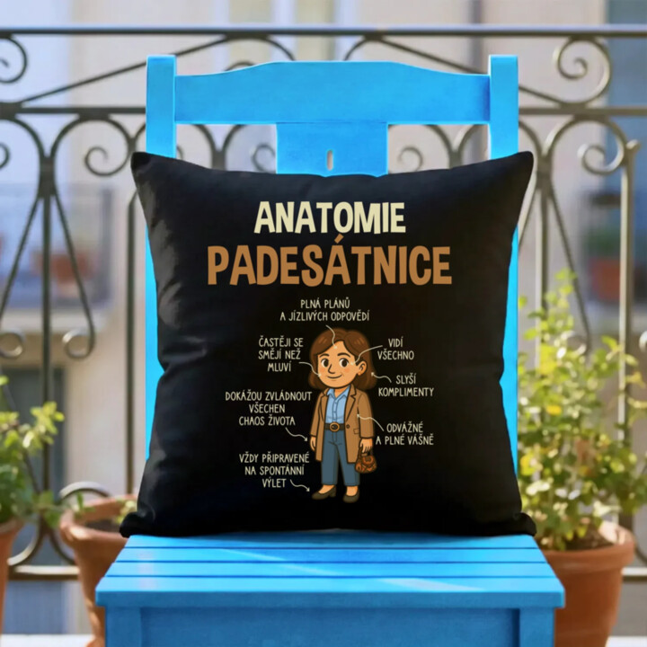 Anatomie padesátnice - černý polštář s potiskem