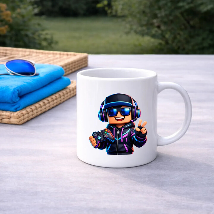 Hráč s ovladačem - hrnek s potiskem pro fanoušky Roblox