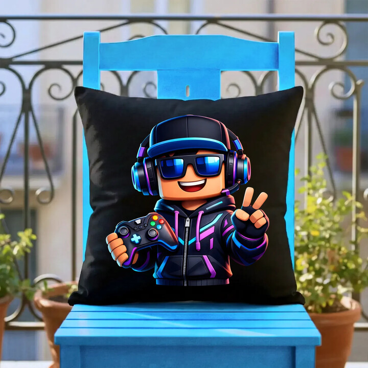 Hráč s ovladačem - černý polštář s potiskem pro fanoušky Roblox