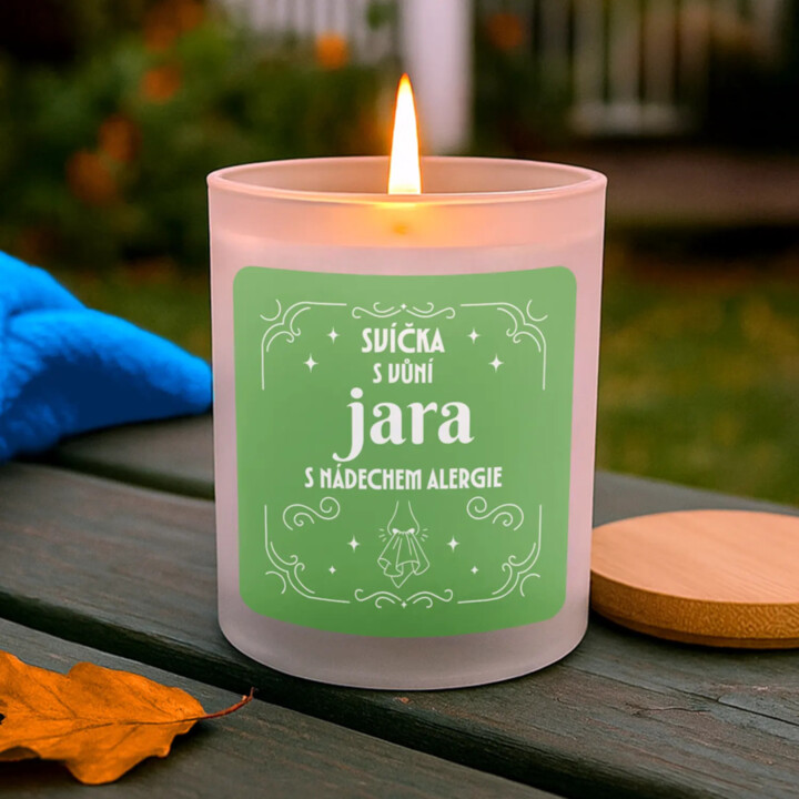 Svíčka s vůní jara s nádechem alergie - vonná svíčka jako dárek
