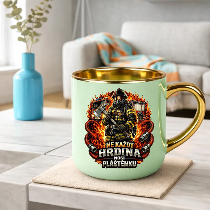 Ne každý hrdina nosí pláštěnku - hasič - Elegantní hrnek na dárek