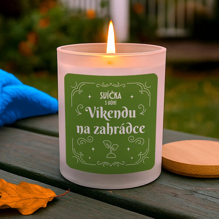 Svíčka s vůní víkendu na zahrádce - vonná svíčka jako dárek