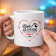 Lásko! Jeď opatrně, máš se ke komu vracet. Miluji tě - jméno - hrnek s potiskem - personalizovaný produkt