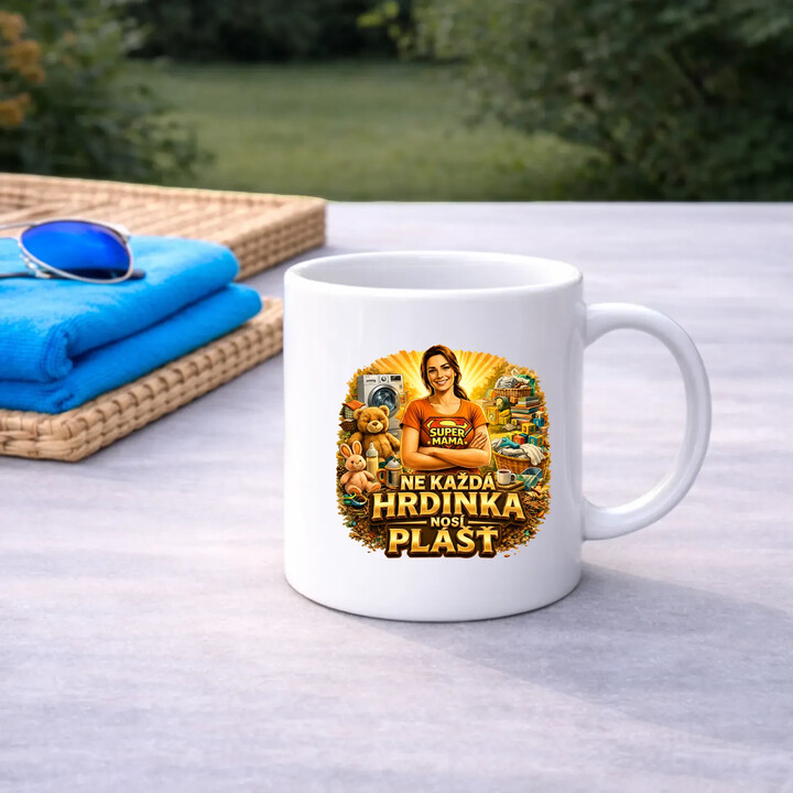 Ne každá hrdinka nosí plášť  - hrnek s potiskem