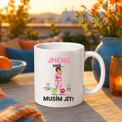 Hrnek Jméno volá musím jít - personalizovaný produkt