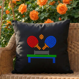 Stolní tenis z teček - den tečky - černý polštář s potiskem